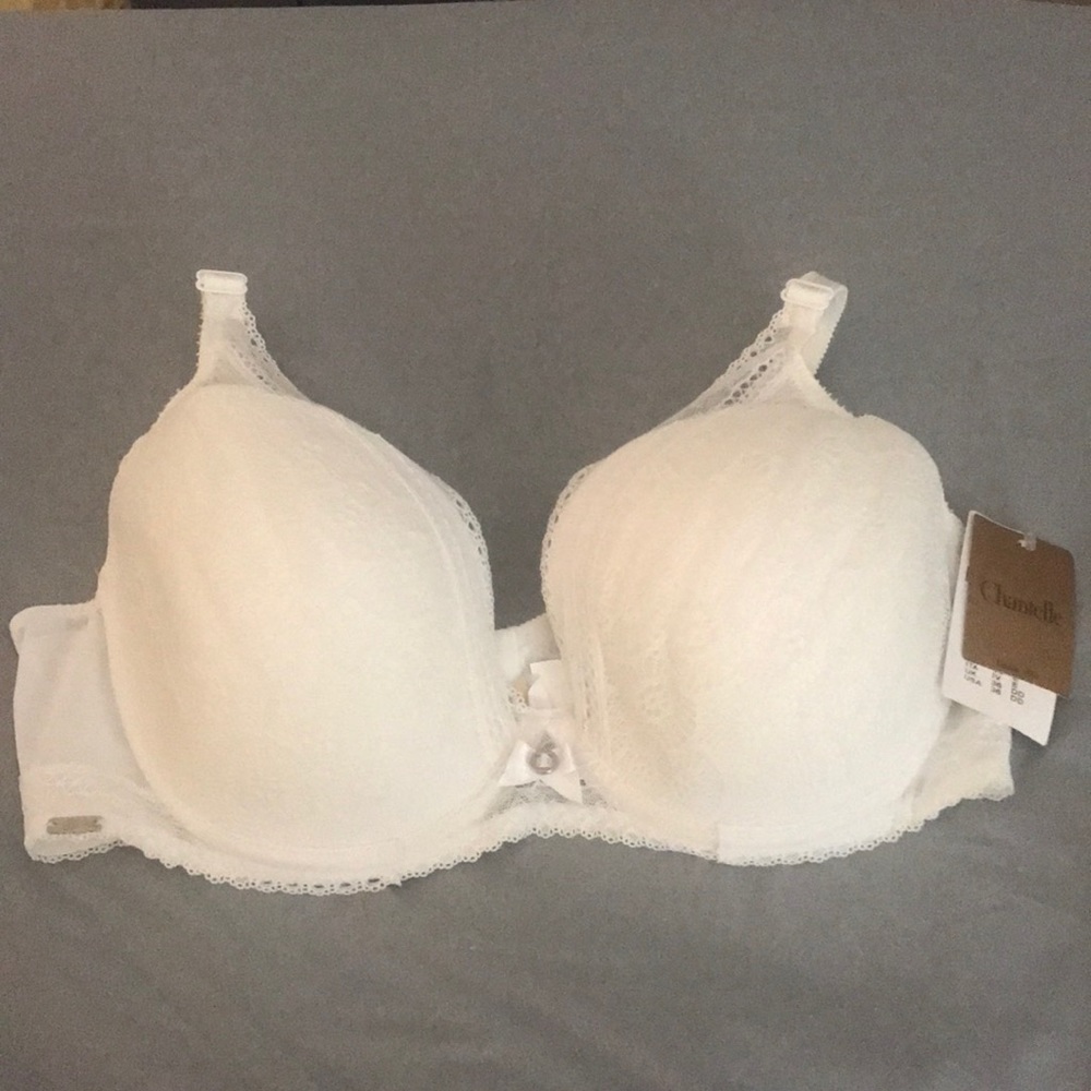 NWT Chantelle white lace plunge bra size 36dd